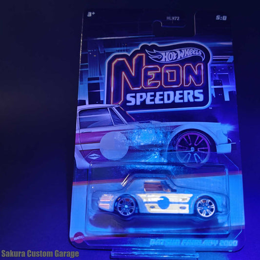Hot Wheels - Datsun Fairlady 2000 (2025) Neon Speeders 5/8