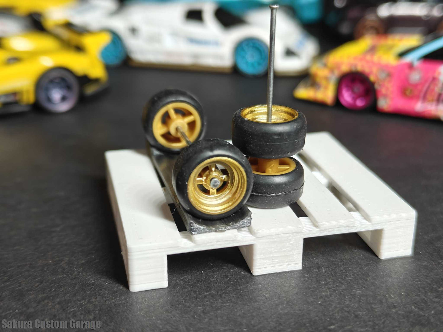 SpeedRides: Japan 4-Spoke (Metalic Gold)