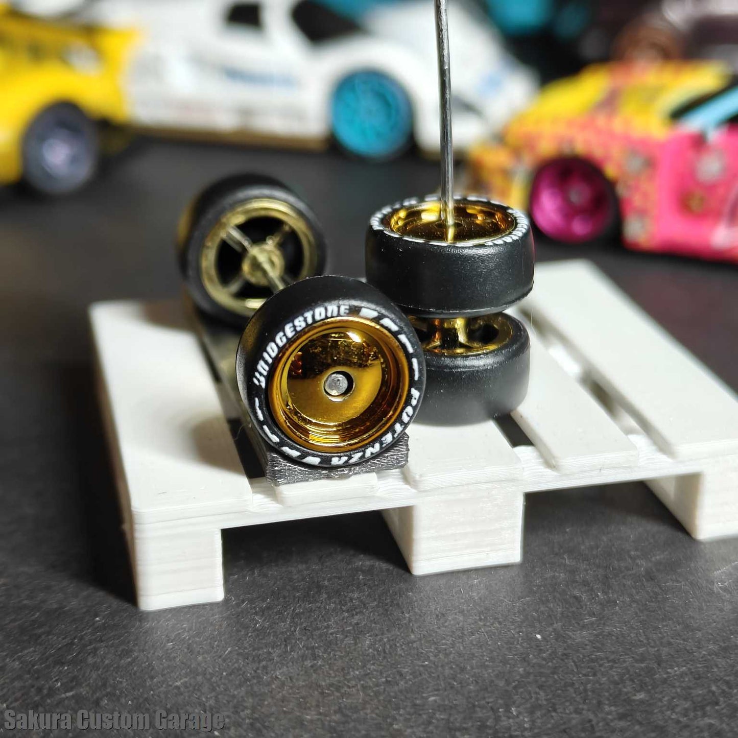SpeedRides: Moon Disc ( Chrome Gold) / Bridgestone Potenza