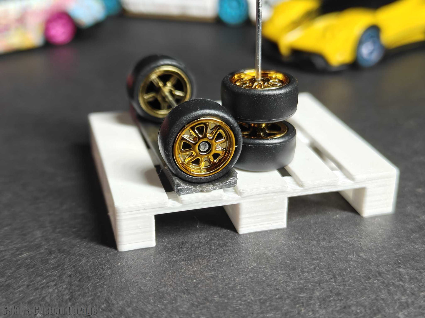 SpeedRides: Fuchs Type ( Chrome Gold)