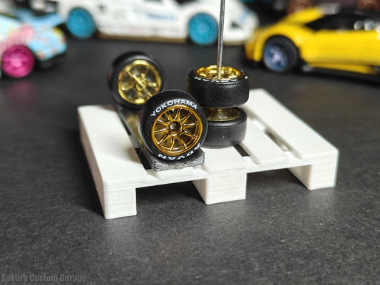 SpeedRides:  10-Spoke  (Chrome Gold) / Yokohama Advan
