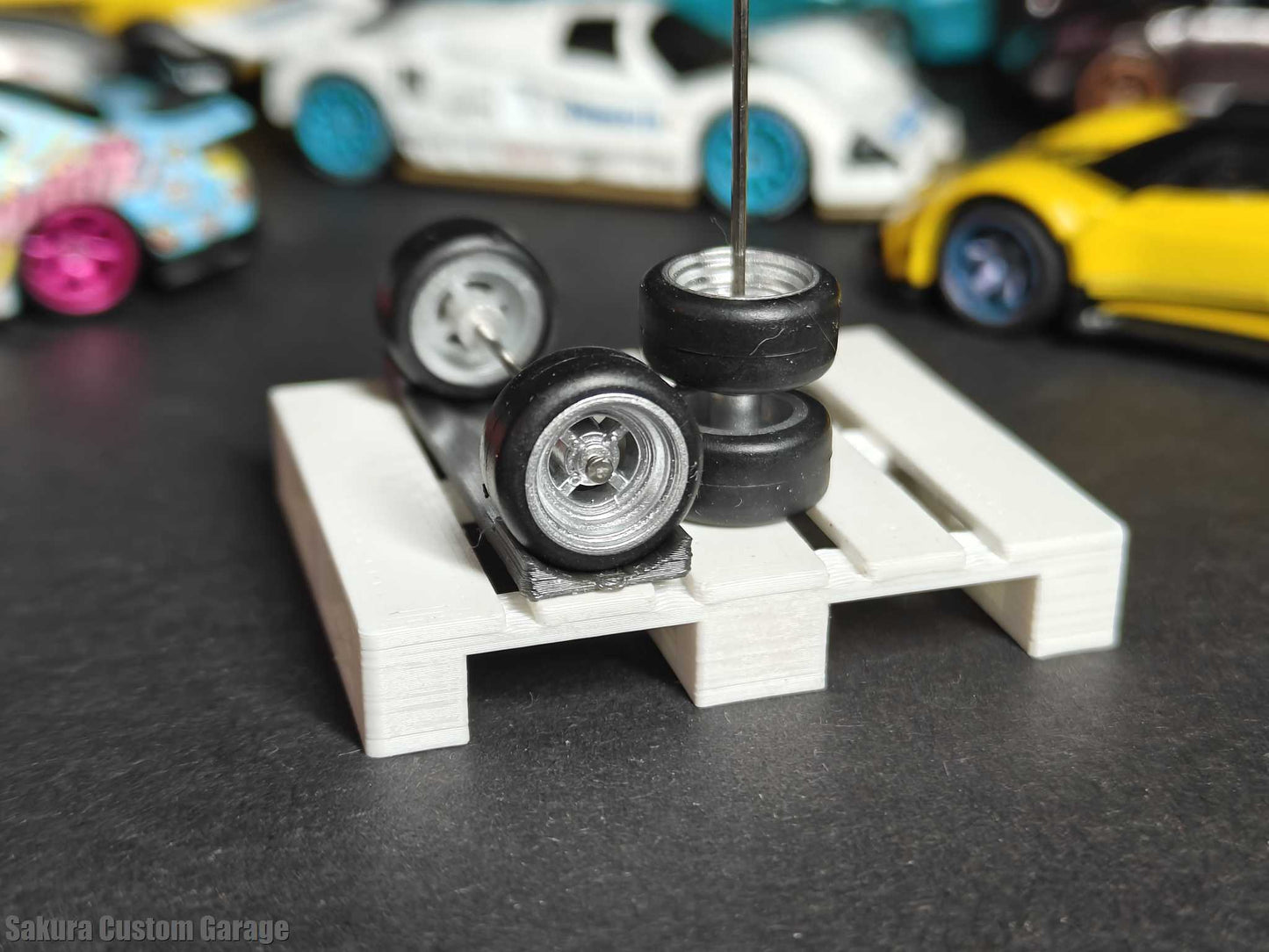 SpeedRides:  Japan 4-Spoke (Metalic Silver)