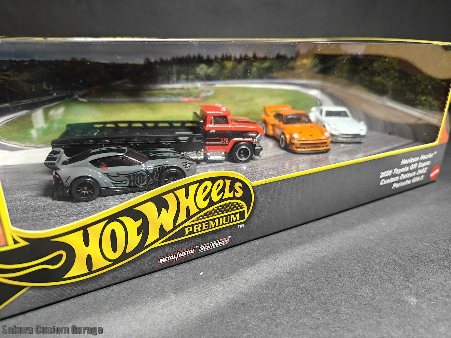 Hot Wheels - Race Day Premium Collector Set (2025)