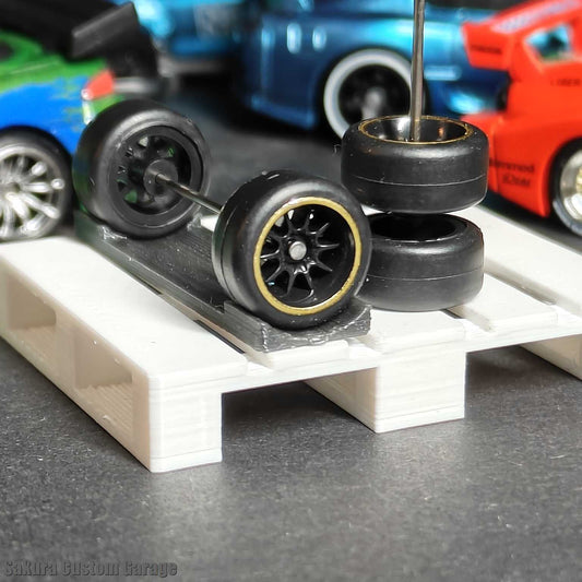 SpeedRides: 10-Spoke  (Black + Chrome Gold Pinstripe Line)