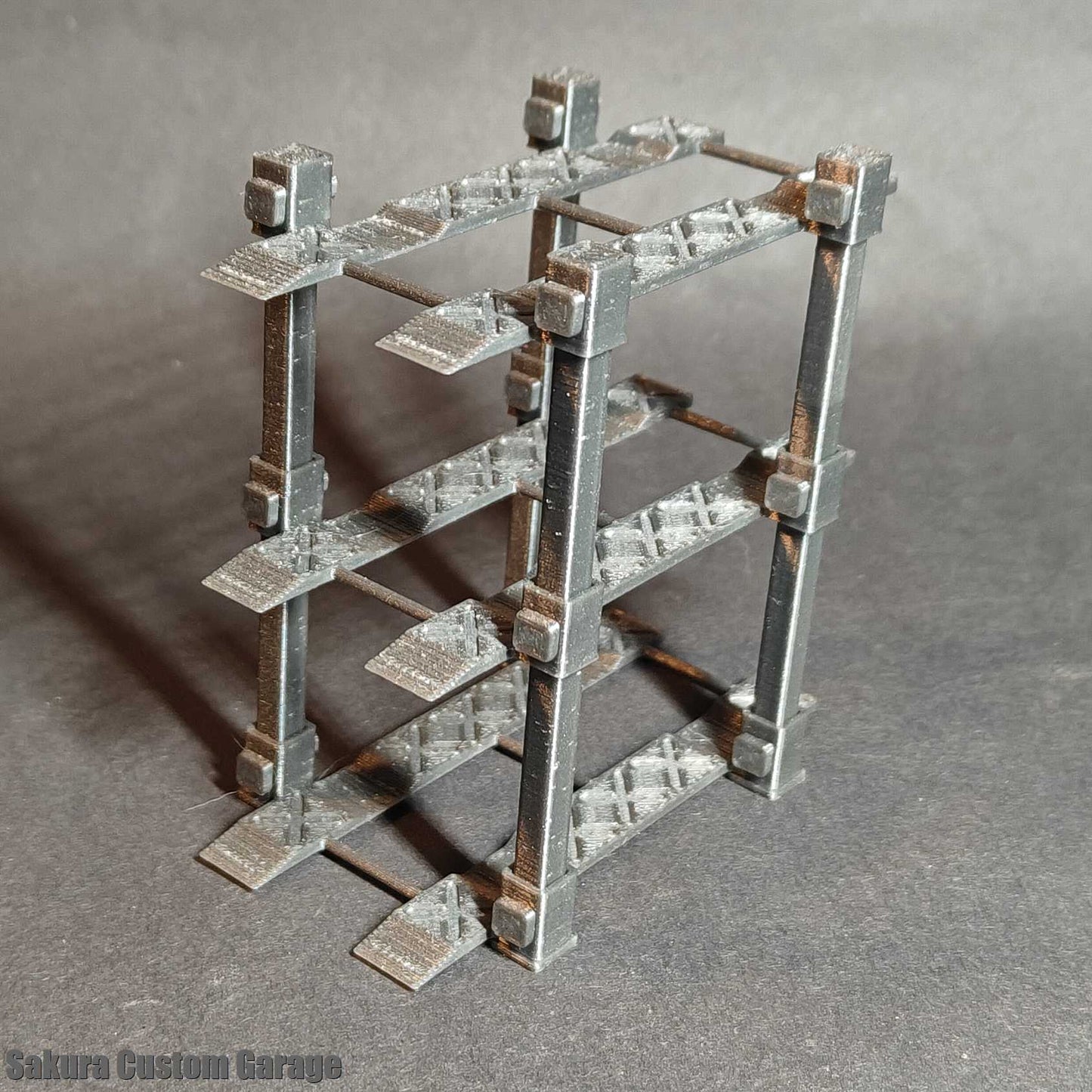 SCG 1/64 Displays - Workshop Garage Post   - Version 3 (Grey)