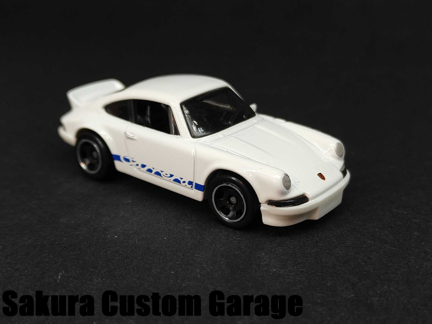 Hot Wheels - Porsche 911 Carrera RS 2.7 (2023) 8/10  Retro Racers (First Editions)