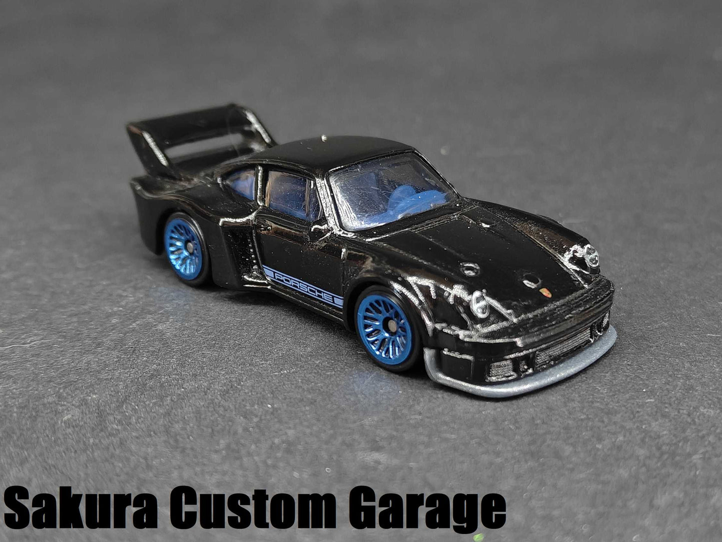 Hot Wheels - Porsche 934.5 (2017) 4/10 Factory Fresh (First Edition Model)