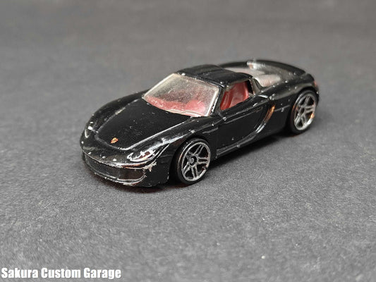 Hot Wheels - Porsche Carrera GT (2008) Team: Exotics 3/4