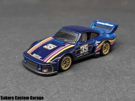 Hot Wheels - Porsche 935 (2022) Retro Racers 8/10