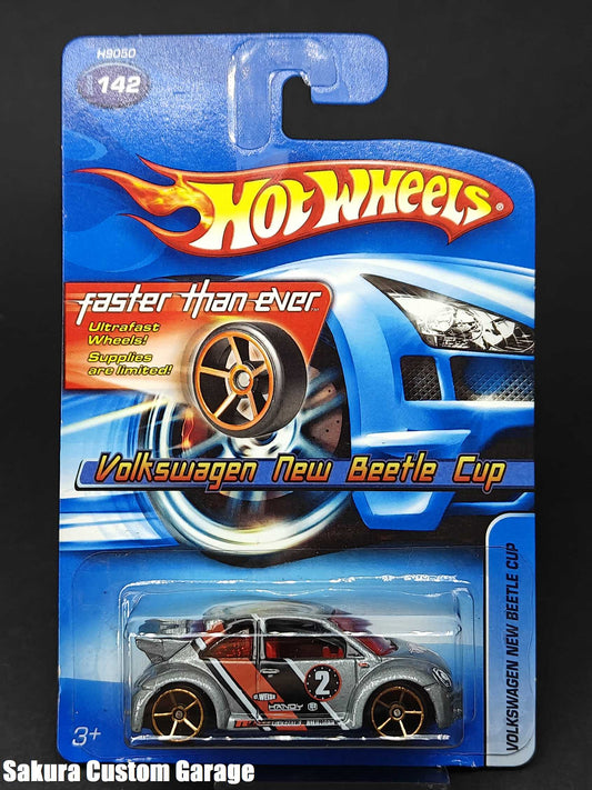 Hot Wheels - Volkswagen New Beetle Cup (,,pop-off body'') - (2005) Mainline Series #142