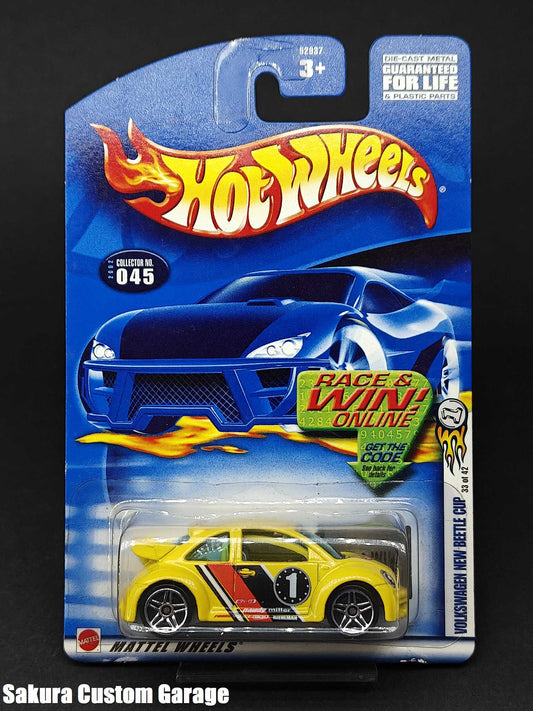 Hot Wheels - Volkswagen New Beetle Cup (,,pop-off body'') - (2002) 33/42 2002 First Editions #045 (Exclusive code card)