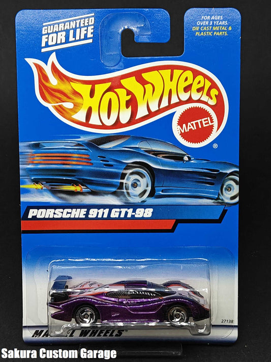 Hot Wheels - Porsche 911 GT1-98  (2000)  Mainline Series  #172