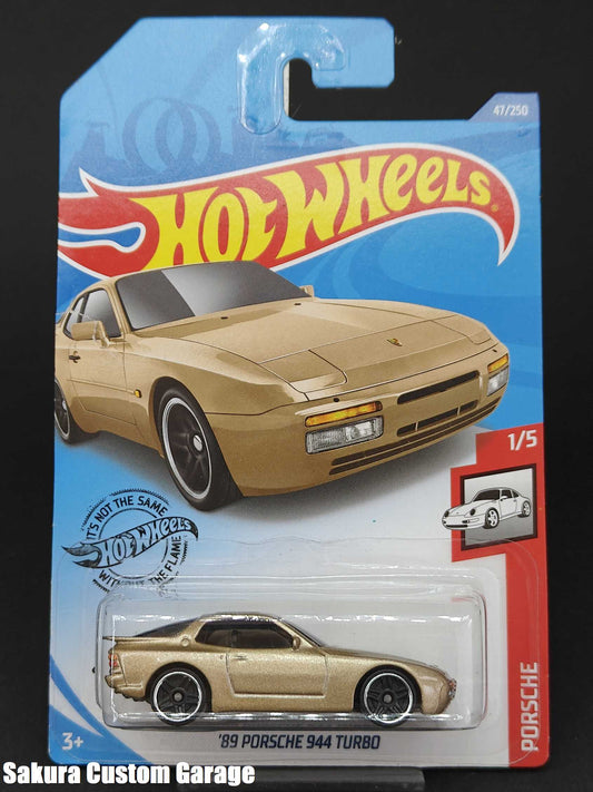 Hot Wheels - '89 Porsche 944 Turbo (2020 First Editions) 1/5 Porsche 47/250