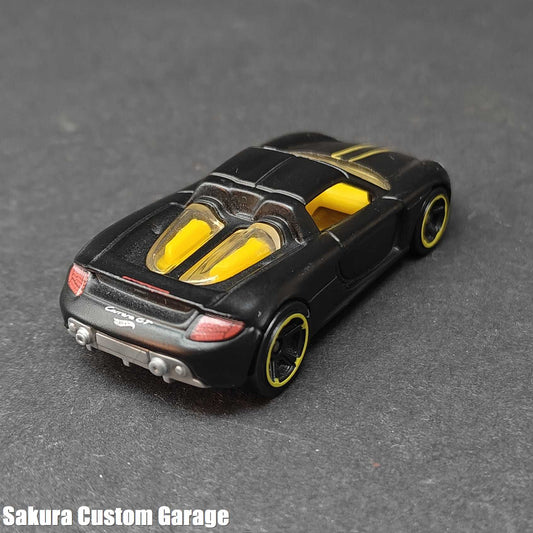 Hot Wheels - Porsche Carrera GT (2016) HW Exotics 074/250 (standart color)